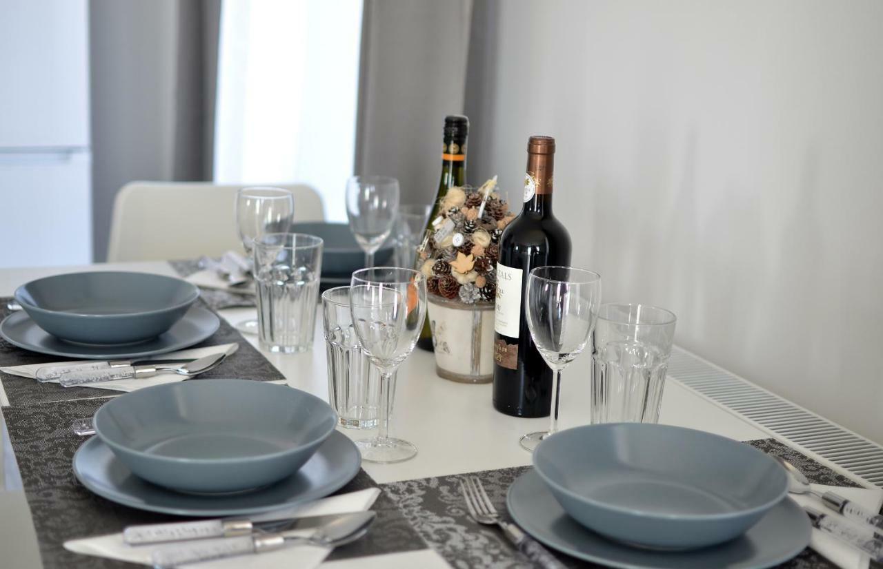 Airport Premium Apartment